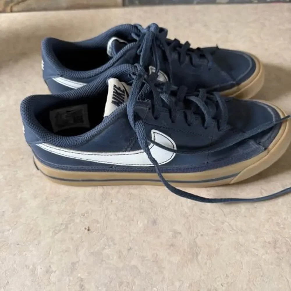 Nike Court Legacy Canvas Navy Blue Gum Sole 4Y